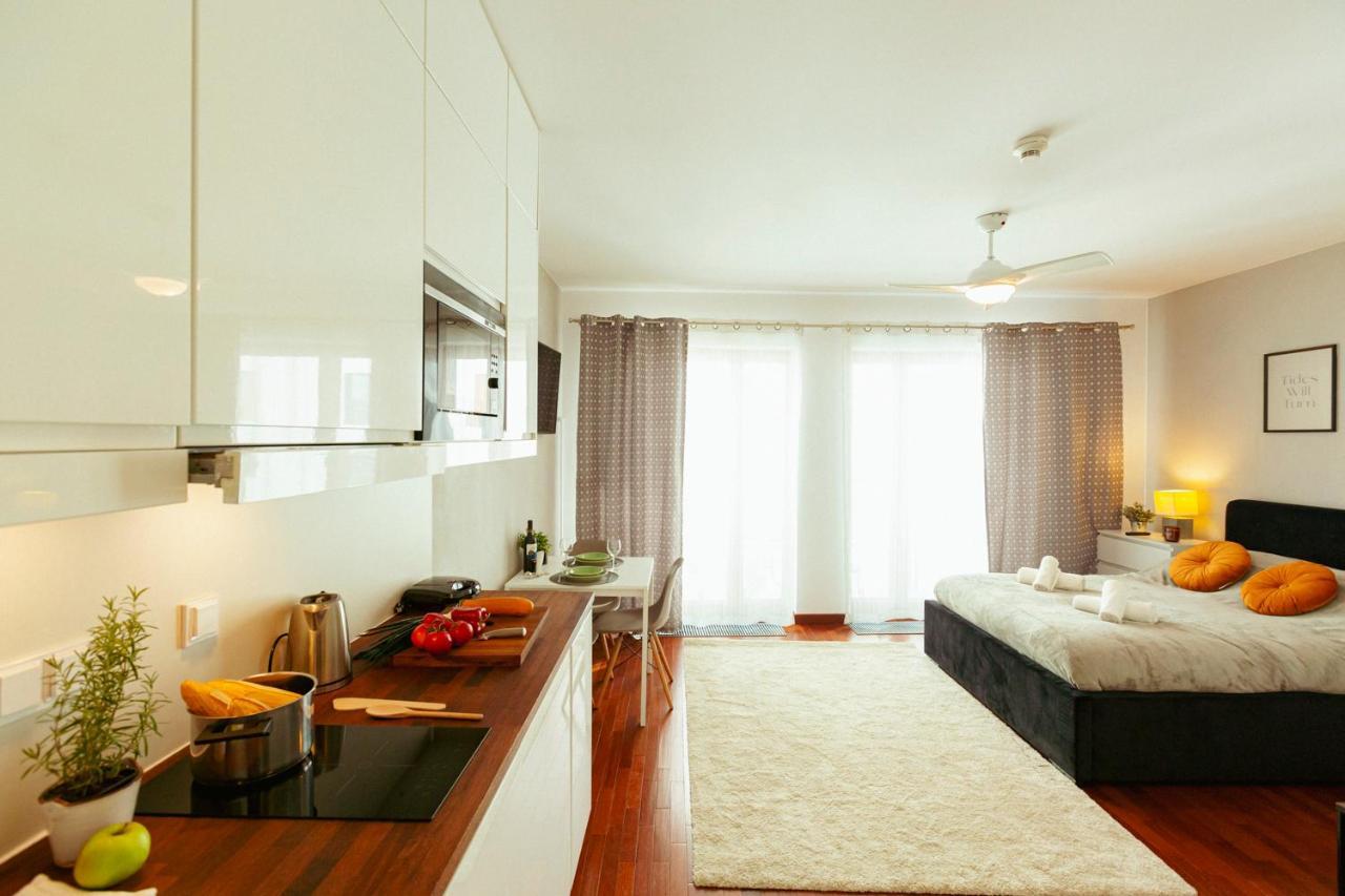Pawia 51 - Piekny Wiok Na Centrum Warszawy - Duzy Balkon - Smart Tv 55 Cali Wifi - Good Apartments Varsó Kültér fotó