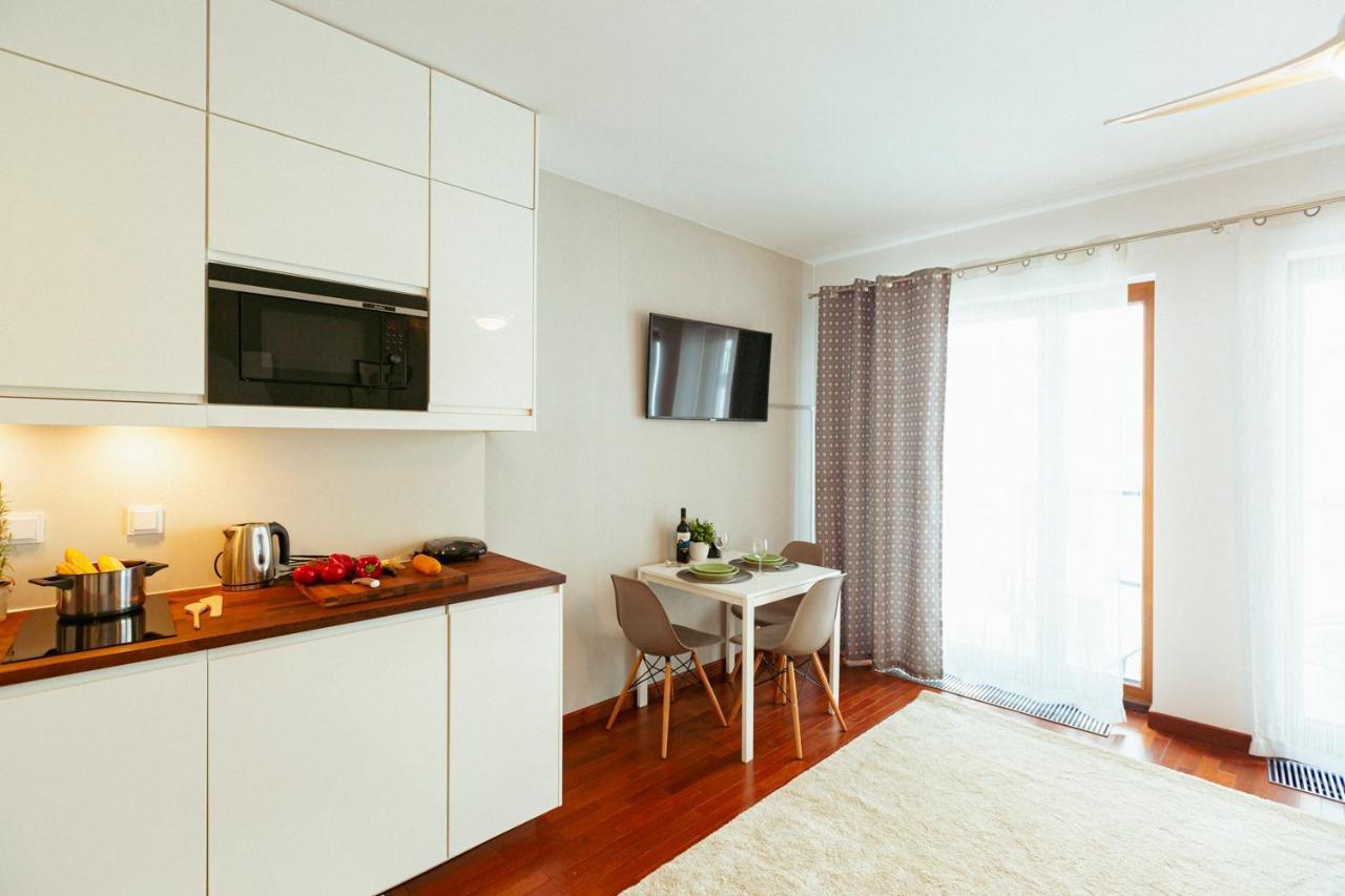 Pawia 51 - Piekny Wiok Na Centrum Warszawy - Duzy Balkon - Smart Tv 55 Cali Wifi - Good Apartments Varsó Kültér fotó
