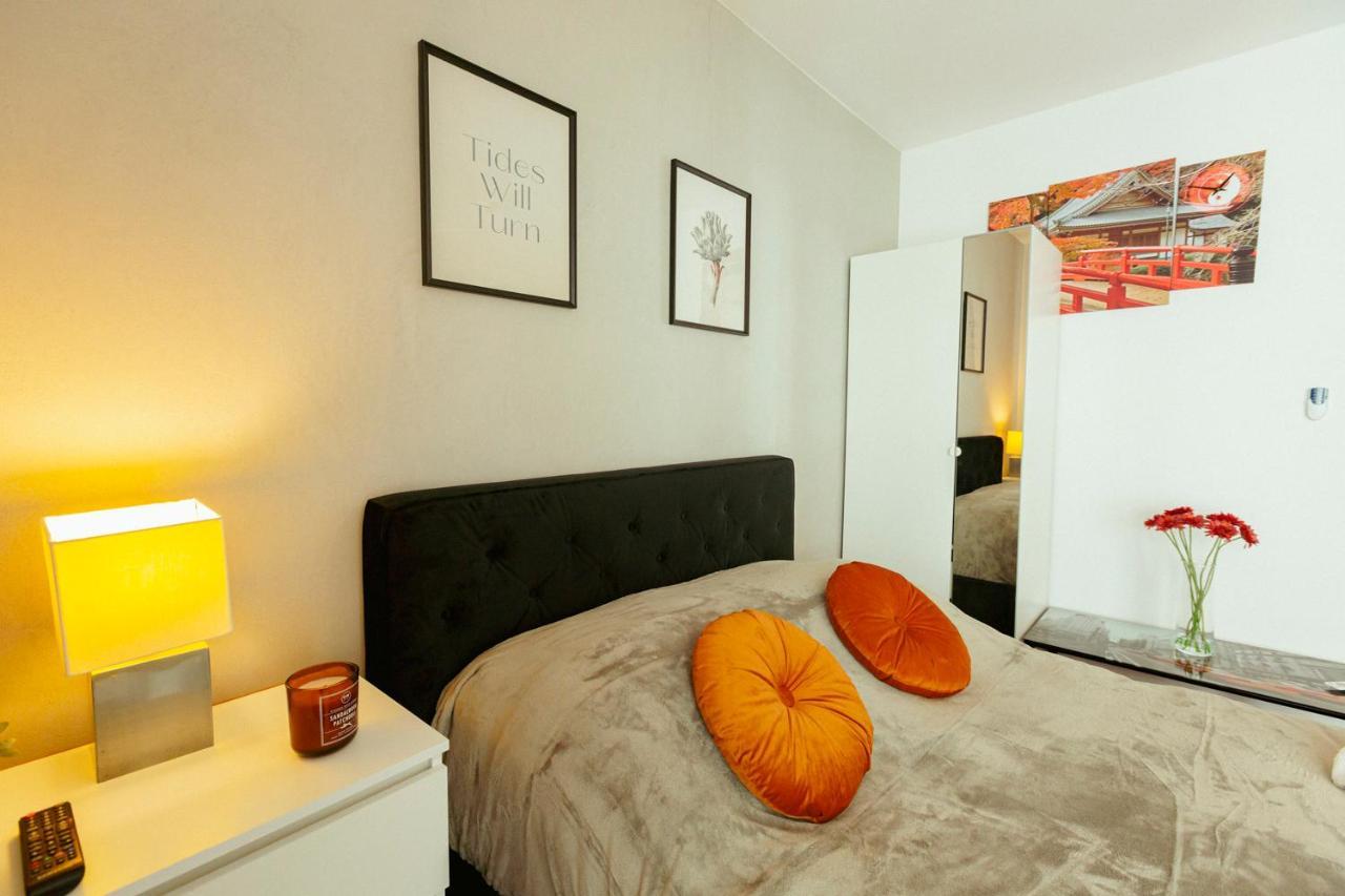 Pawia 51 - Piekny Wiok Na Centrum Warszawy - Duzy Balkon - Smart Tv 55 Cali Wifi - Good Apartments Varsó Kültér fotó